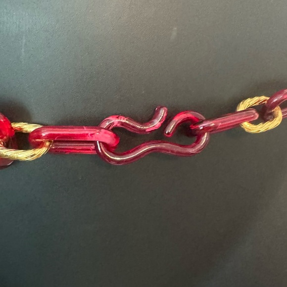 Red And Gold Link Belt Hook Closure Vintage - Picture 2 of 3